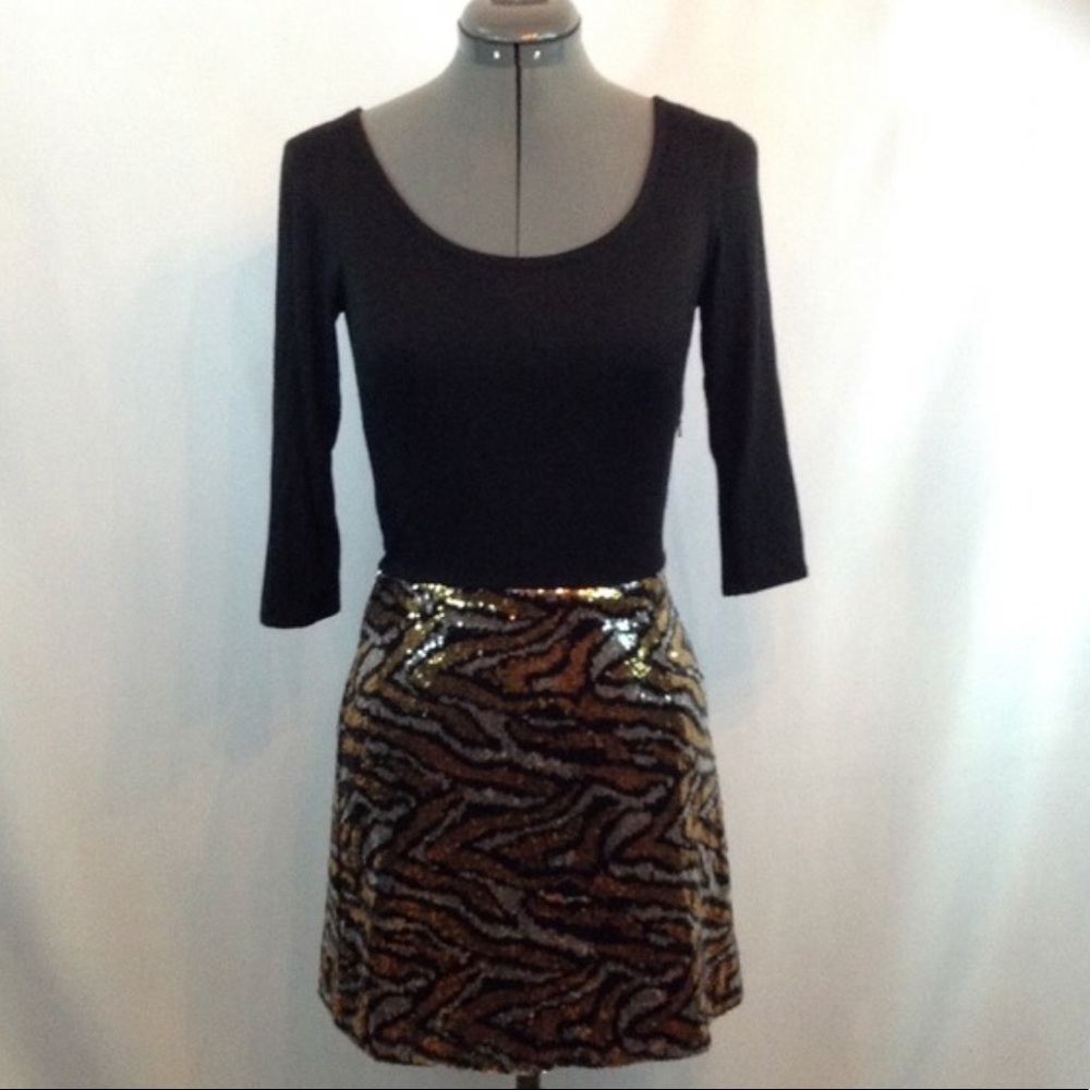 BETSEY JOHNSON BLACK and SILVER GOLD SEQUIN DRESS